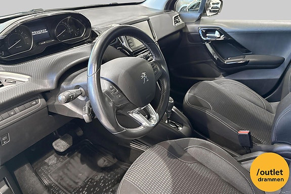 Peugeot 208 13 of 22