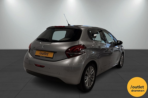 Peugeot 208 6 of 22