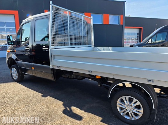 Mercedes-Benz Sprinter 8 of 28