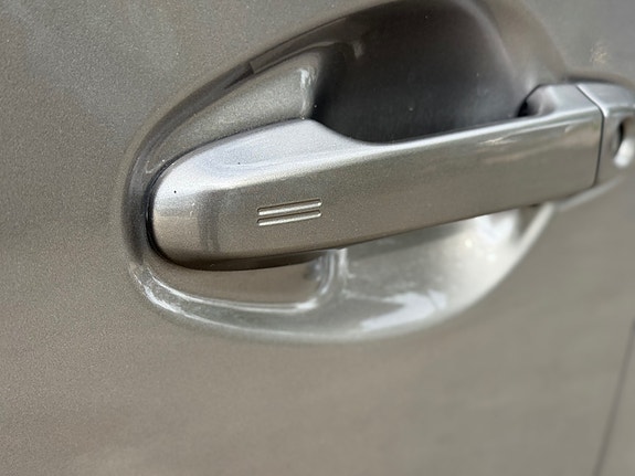 Toyota Auris 14 of 30