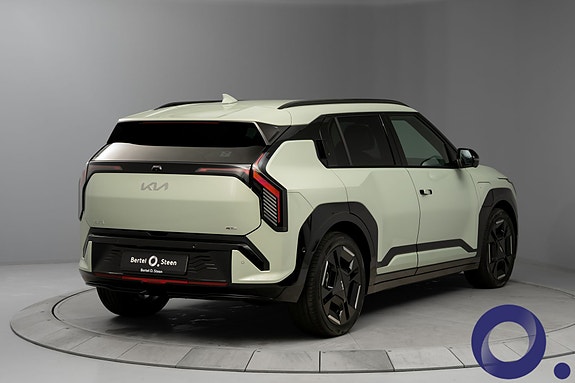 Kia EV3 4 of 30