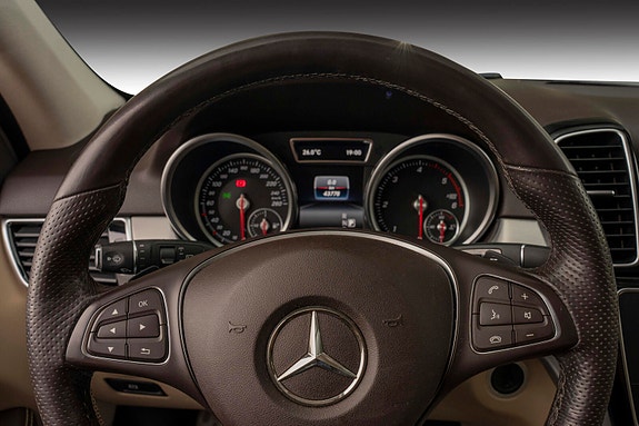 Mercedes-Benz GLE250 d 12 of 24