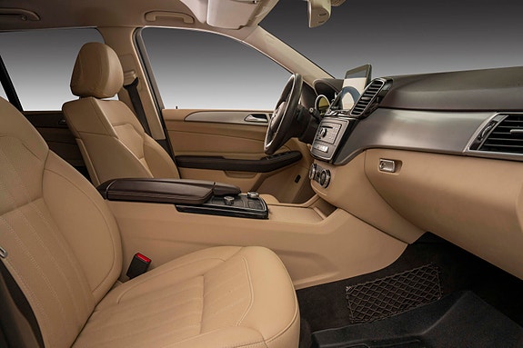 Mercedes-Benz GLE250 d 22 of 24