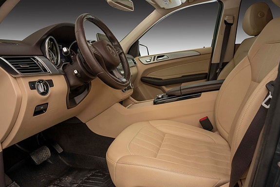 Mercedes-Benz GLE250 d 19 of 24