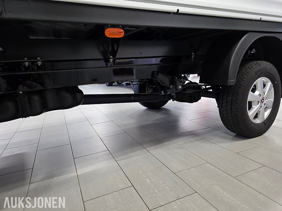 Mercedes-Benz Sprinter 13 of 30