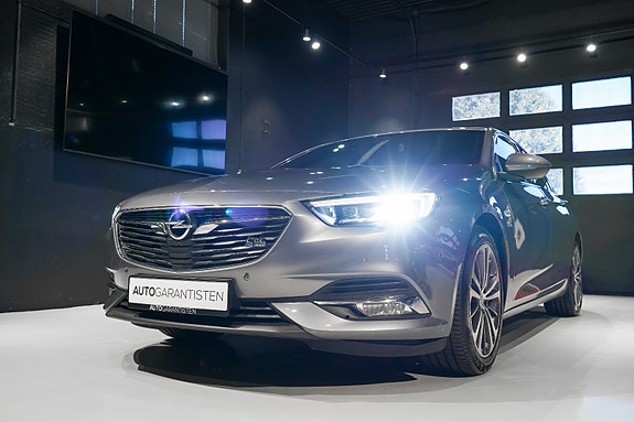 Opel Insignia 16 of 30