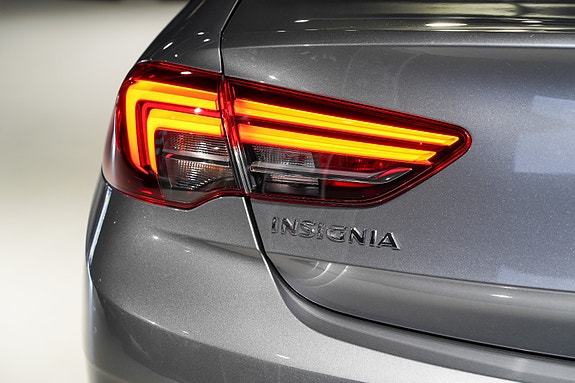 Opel Insignia 8 of 30