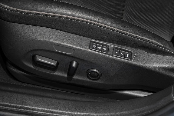 Opel Insignia 25 of 30