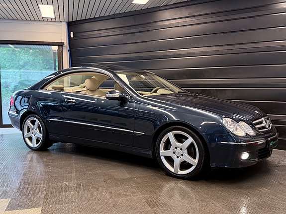 Mercedes-Benz CLK280 10 of 25