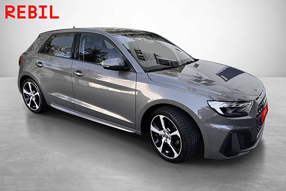 Audi A1 3 of 20