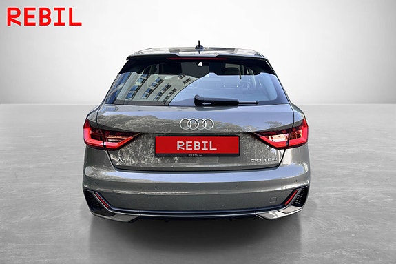 Audi A1 5 of 20