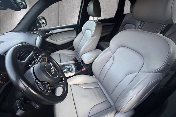 Audi Q5 13 of 24