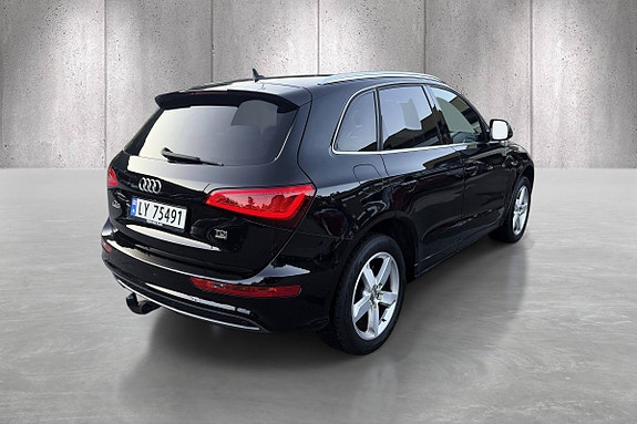 Audi Q5 7 of 24