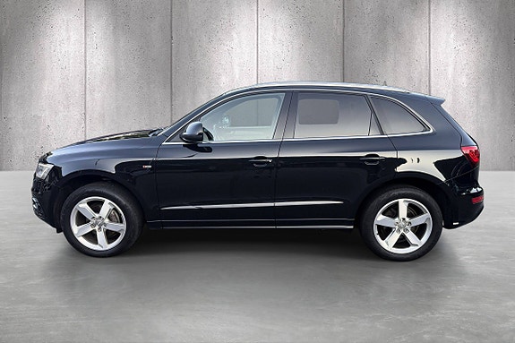 Audi Q5 4 of 24