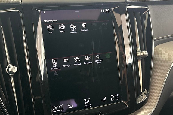 Volvo XC60 18 of 30