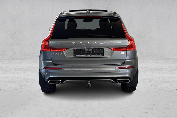 Volvo XC60 5 of 30