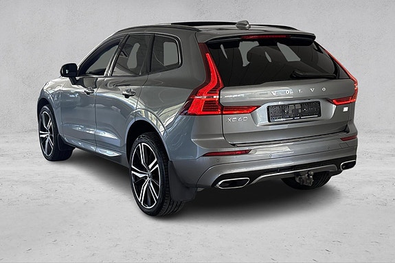 Volvo XC60 4 of 30