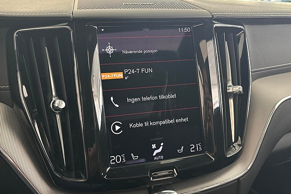 Volvo XC60 17 of 30