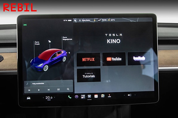 Tesla Model 3 18 of 28