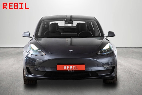 Tesla Model 3 3 of 28