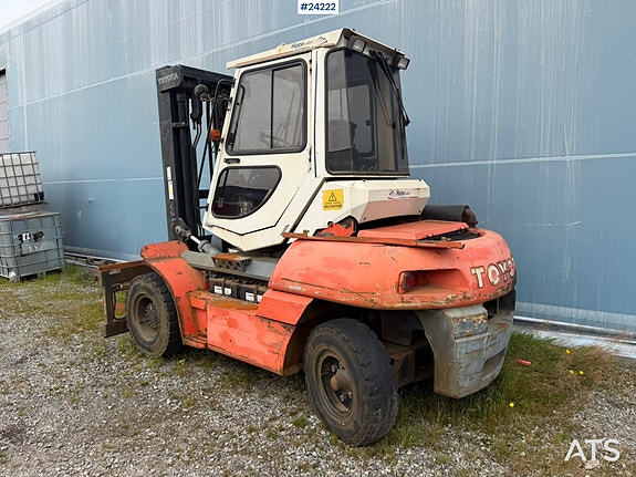 Toyota 5FD70 gaffeltruck med hev og senk på hytta 11 of 30