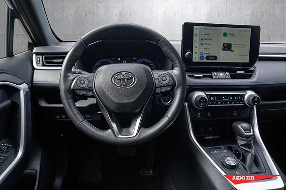 Toyota RAV4 11 of 20