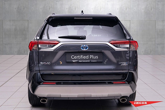 Toyota RAV4 4 of 20
