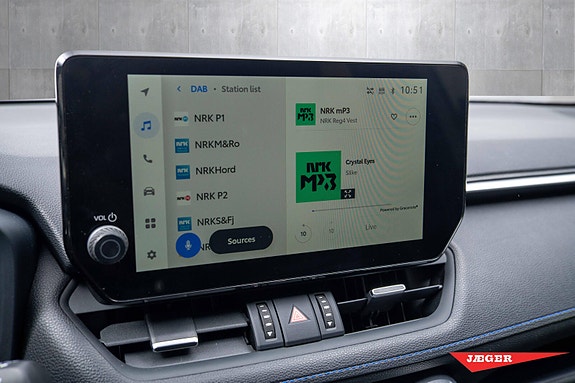 Toyota RAV4 14 of 20