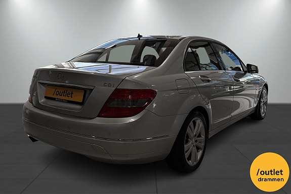 Mercedes-Benz C180 6 of 23