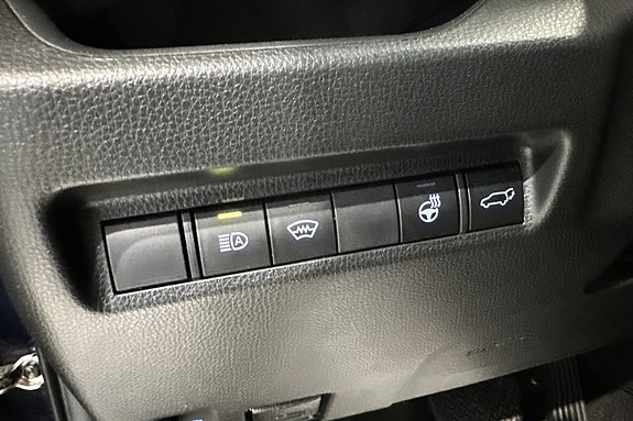 Toyota RAV4 17 of 21