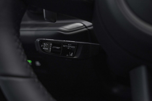 Porsche Cayenne 20 of 30