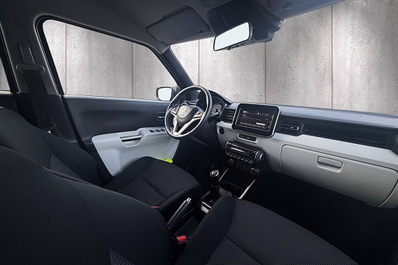 Suzuki Ignis 9 of 23