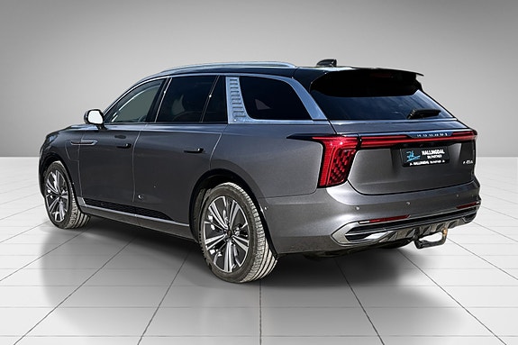 Hongqi E-HS9 7 of 30