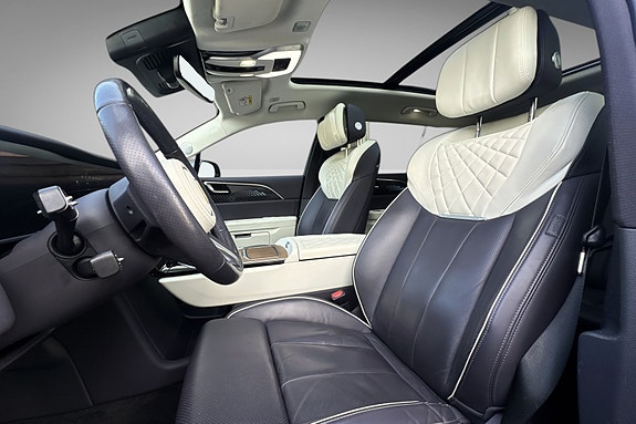 Hongqi E-HS9 9 of 30