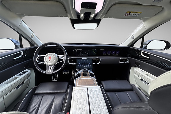 Hongqi E-HS9 12 of 30