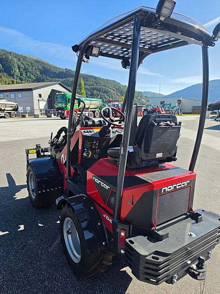 Norcar A7045 4 of 10
