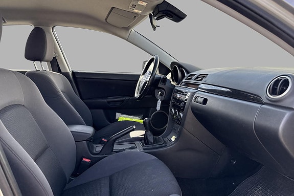 Mazda 3 15 of 27