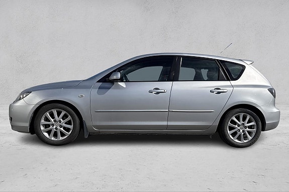 Mazda 3 2 of 27