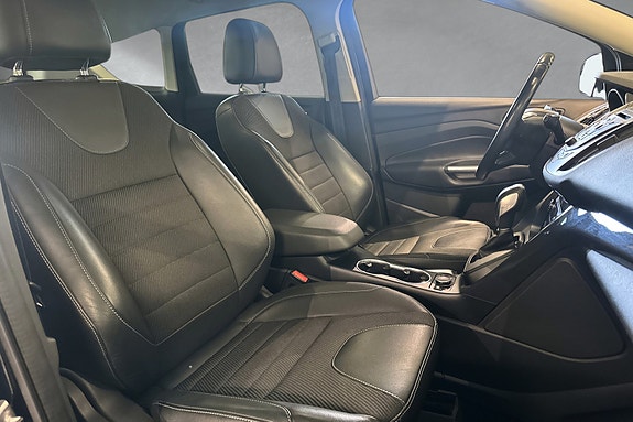 Ford Kuga 27 of 30