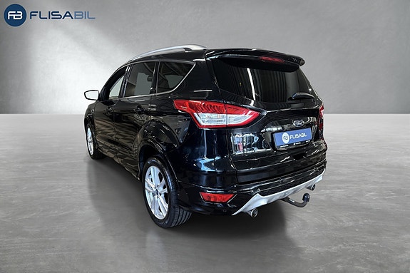 Ford Kuga 5 of 30