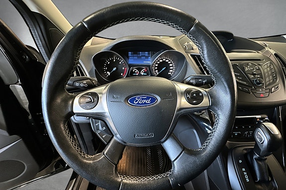 Ford Kuga 16 of 30