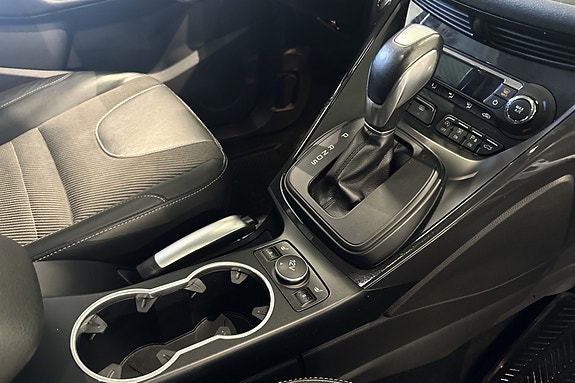 Ford Kuga 21 of 30