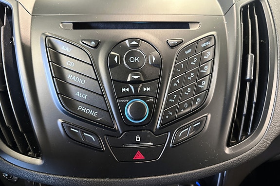 Ford Kuga 23 of 30