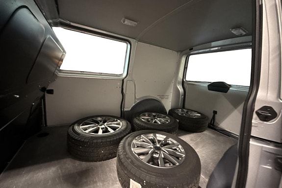Volkswagen Transporter 7 of 24