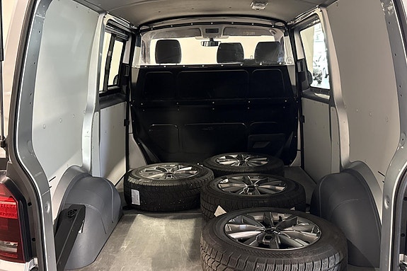 Volkswagen Transporter 5 of 24