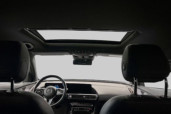 Mercedes-Benz EQC400 17 of 24