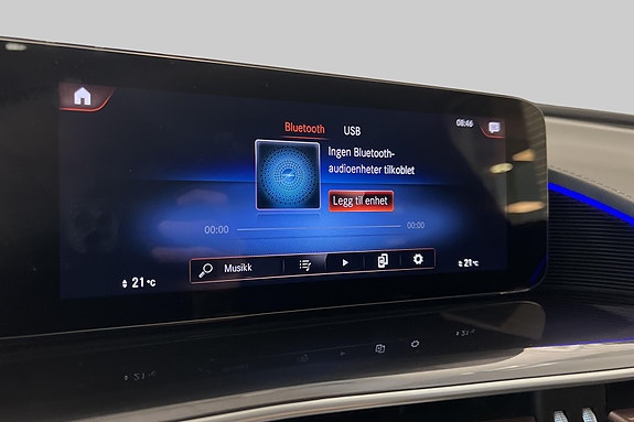 Mercedes-Benz EQC400 23 of 24