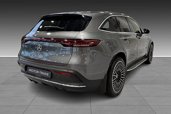 Mercedes-Benz EQC400 7 of 24