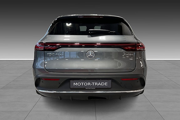 Mercedes-Benz EQC400 6 of 24