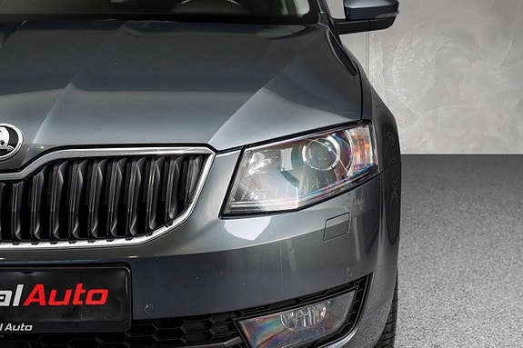 Skoda Octavia 14 of 29